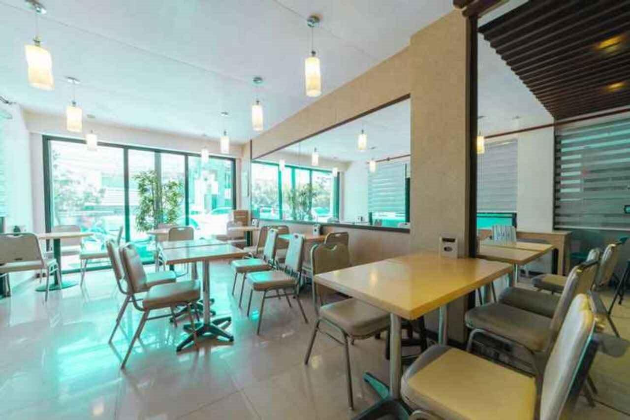 La Anclar Hotel Davao Экстерьер фото