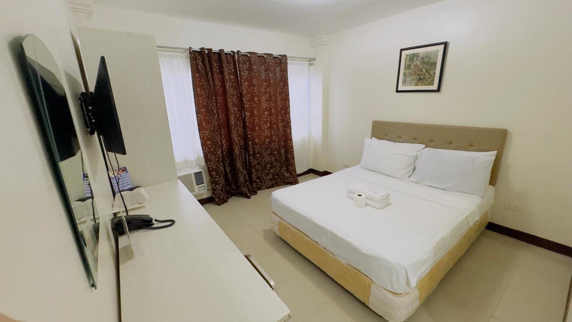 La Anclar Hotel Davao Экстерьер фото