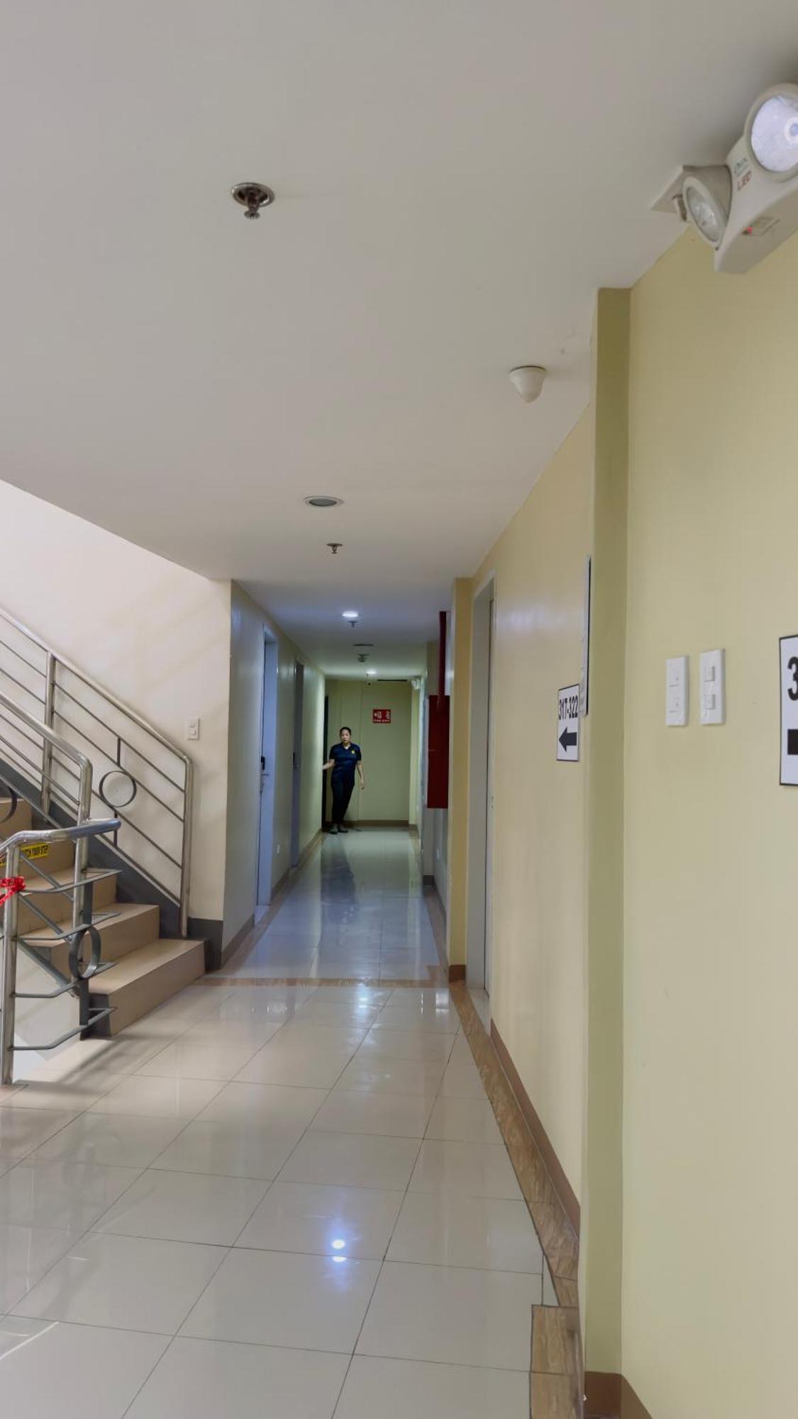 La Anclar Hotel Davao Экстерьер фото