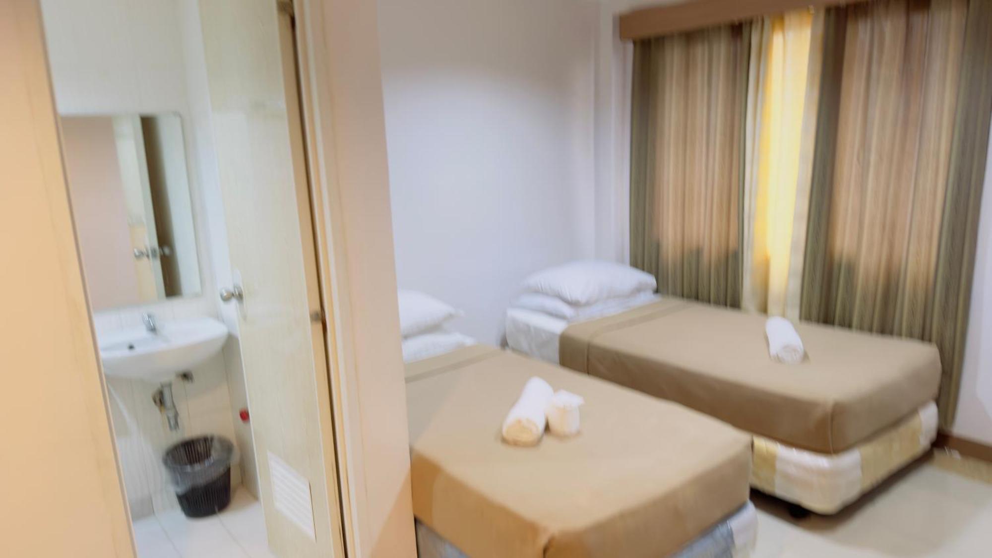La Anclar Hotel Davao Экстерьер фото