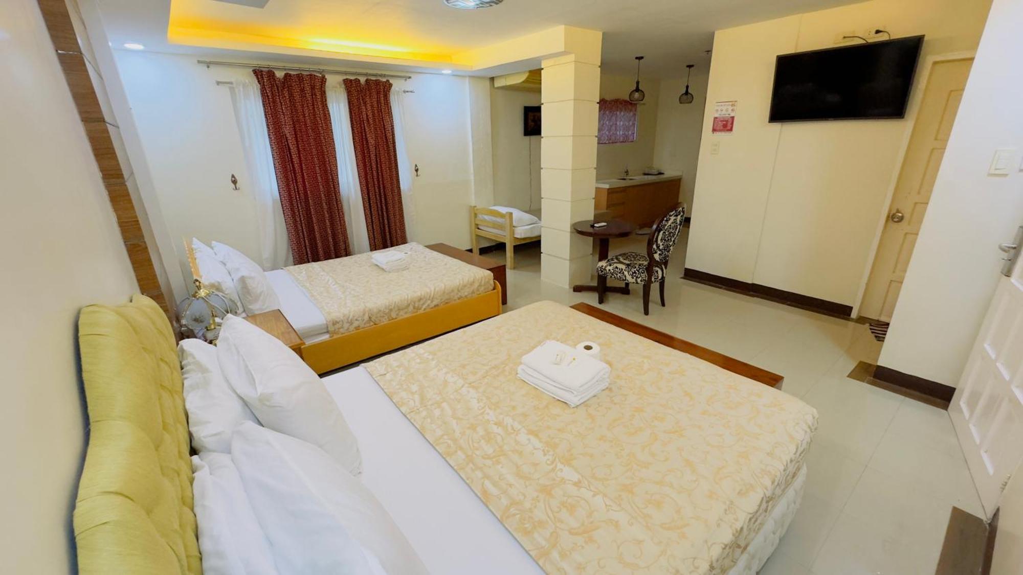 La Anclar Hotel Davao Экстерьер фото