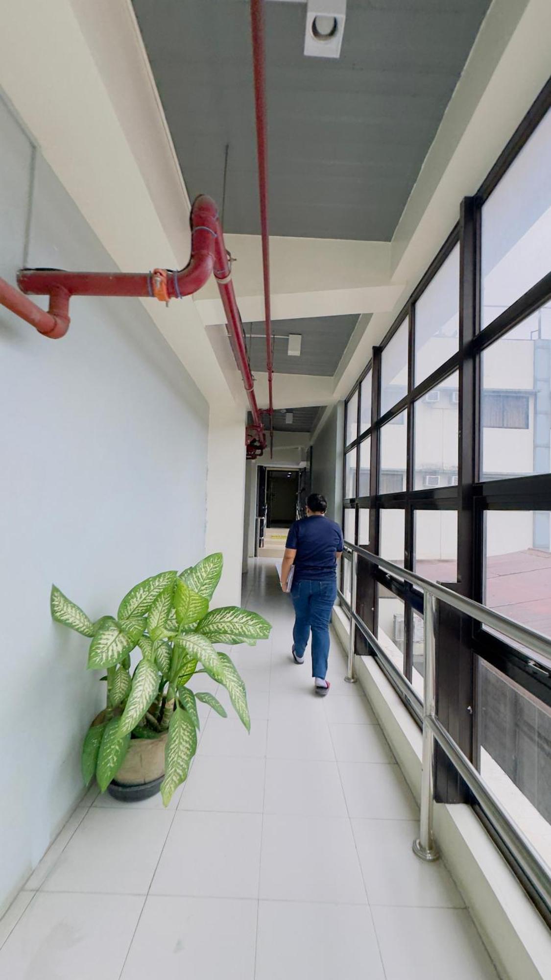 La Anclar Hotel Davao Экстерьер фото
